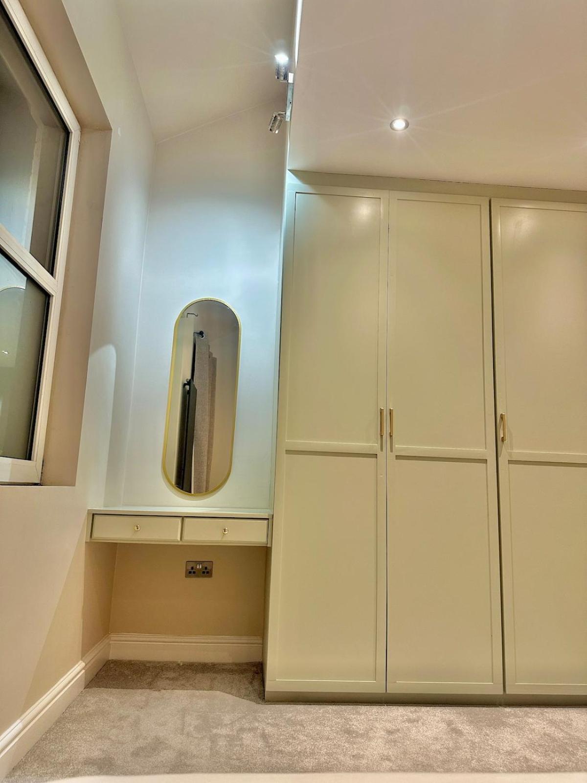 Stylish 1 Bed Flat In Fulham *