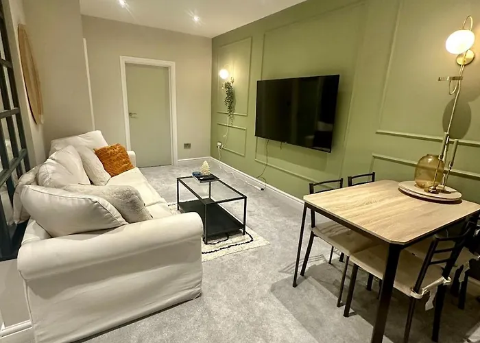 Stylish 1 Bed Flat In Fulham
